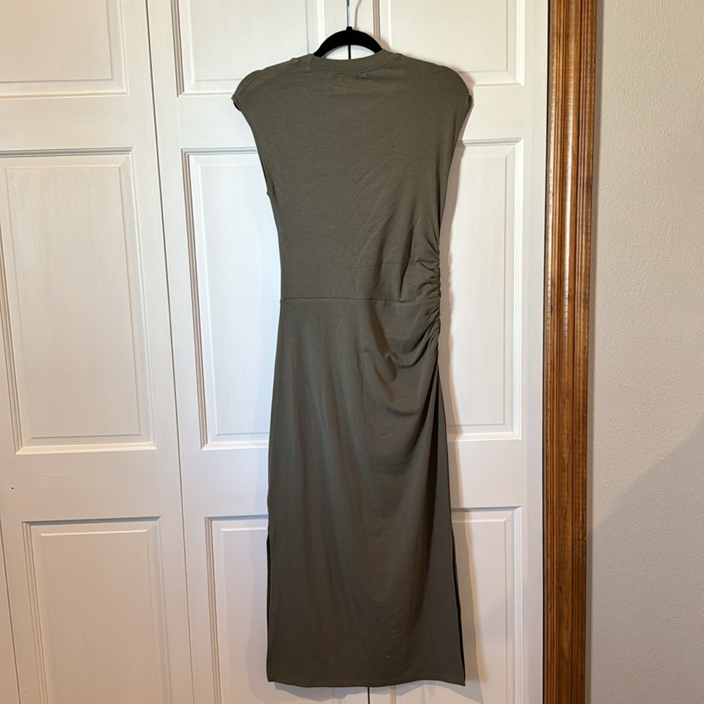 Mod Ref Daphne Dress In Olive, Size Small - Picture 8 of 10
